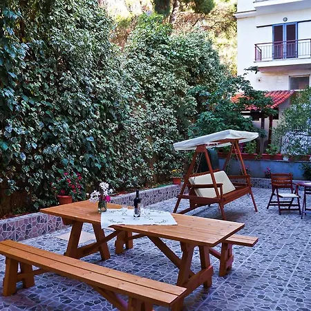 Maik Apartment *