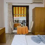 迈卡公寓酒店